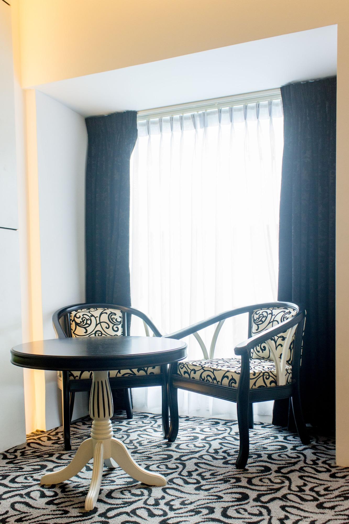 דאהקה Executive Inn מראה חיצוני תמונה