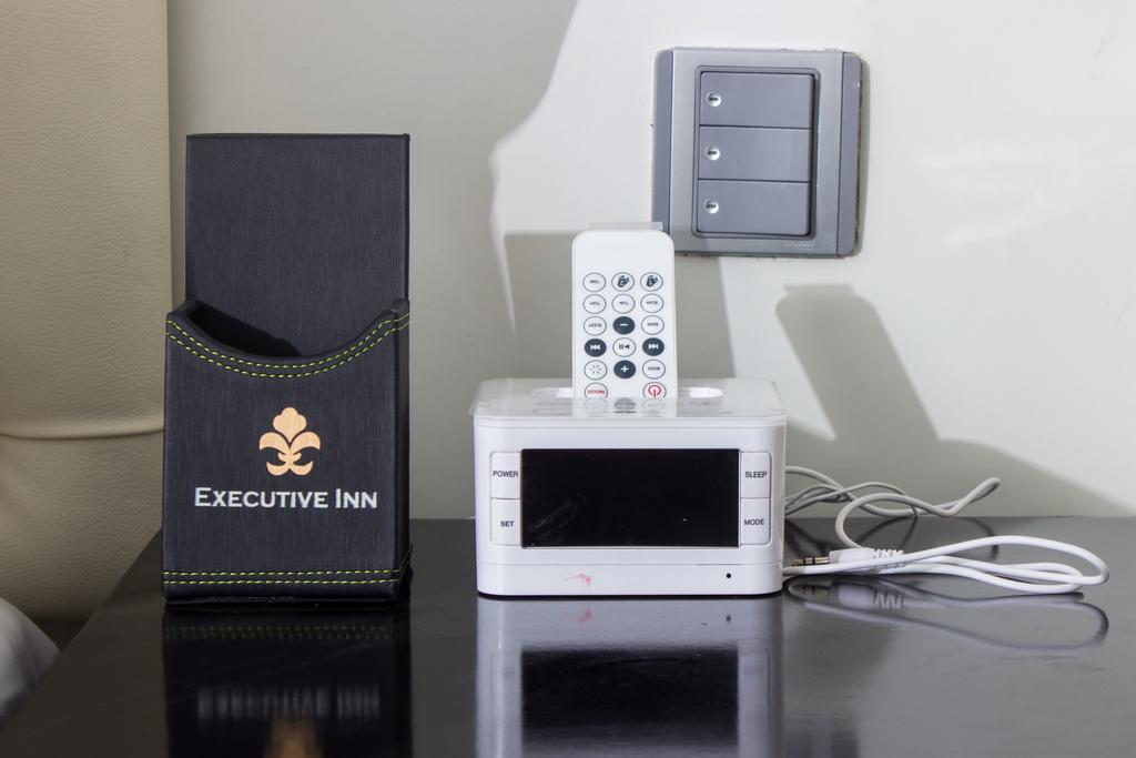 דאהקה Executive Inn מראה חיצוני תמונה