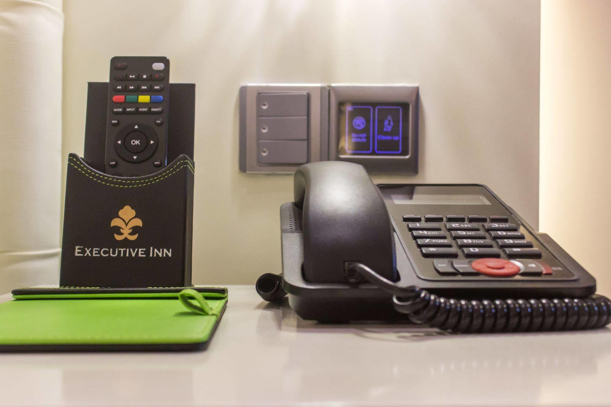 דאהקה Executive Inn מראה חיצוני תמונה
