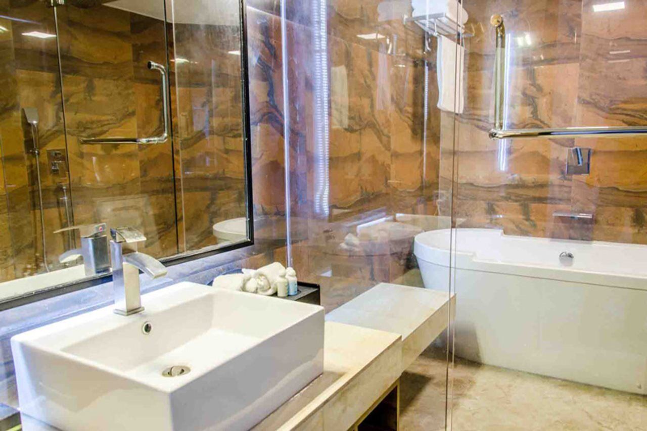 דאהקה Executive Inn מראה חיצוני תמונה